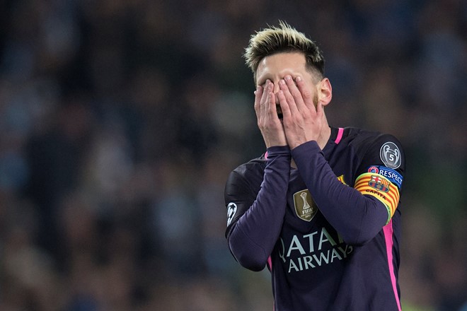 Messi và Barca còn hiệu lực ràng buộc tới năm 2018. Ảnh: Internet.