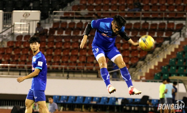Đội tuyển Việt Nam đang hướng đến trận bán kết lượt đi AFF Cup 2016. Ảnh: Quang Thịnh.