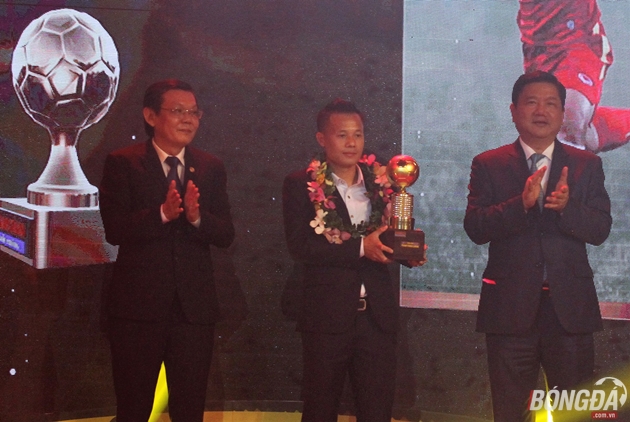 Phạm Thành Lương xuất sắc giành Quả bóng vàng.