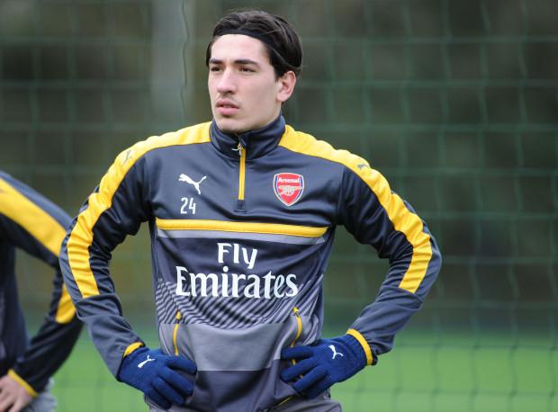 Ảnh bài viết Tiết lộ lý do Bellerin bất ngờ vắng mặt trong trận Preston