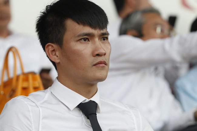 Ảnh bài viết Công Vinh vẫn "hot" nhất ngày đội nhà ra trận