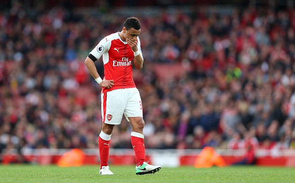 6. Francis Coquelin: Từng được kỳ vọng trở thành Patrick Vieira mới nhưng càng thi đấu, Coquelin lại càng thể hiện mình chỉ là một "cầu thủ của những trận đấu nhỏ". Tiền vệ người Pháp liên tục mắc sai lầm ở các trận cầu quan trọng khiến Arsenal phải trả giá bằng những kết quả tệ hại.