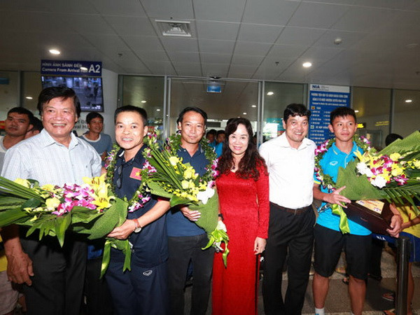 Ảnh bài viết Bộ trưởng gửi thư chúc mừng chức vô địch của U15 Việt Nam