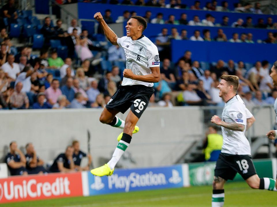 Ảnh bài viết Alexander-Arnold: Từ cậu bé 10 tuổi cho đến bàn thắng ở Champions League