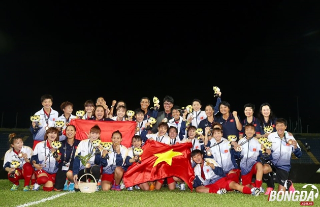 Đội tuyển nữ Việt Nam xuất sắc giành HCV tại SEA Games 29 vừa qua. Ảnh: Đình Viên.