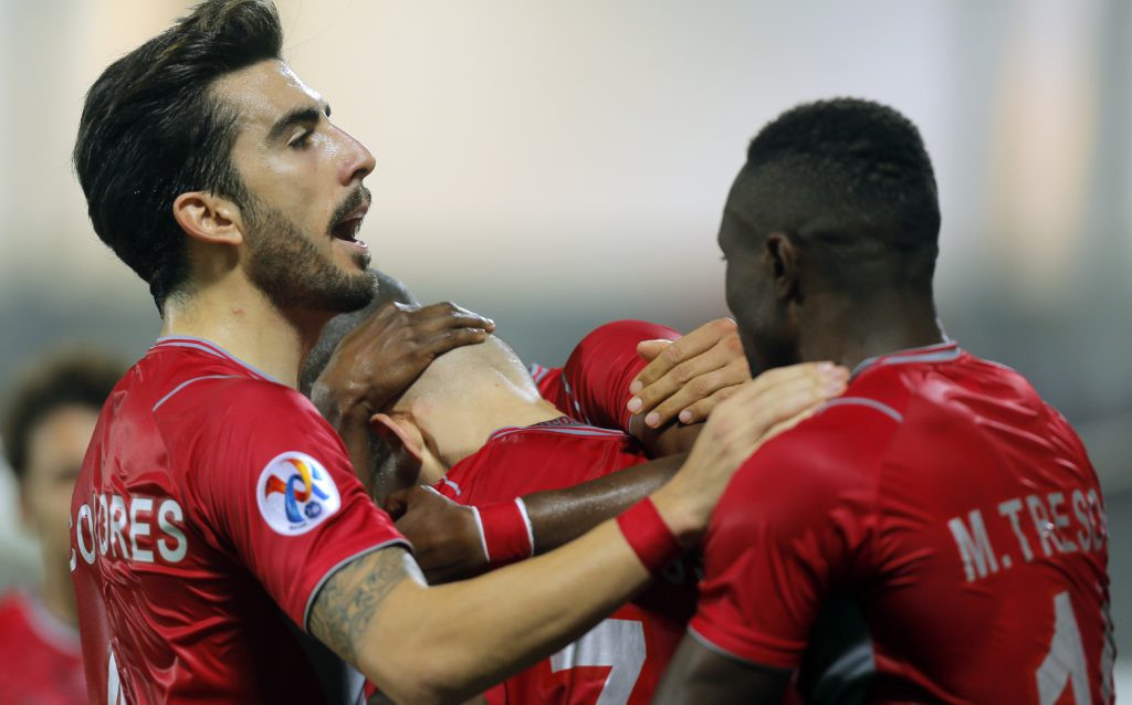 5. Chico Flores (hậu vệ): Cựu cầu thủ Swansea lâm vào cảnh thất nghiệp sau khi hết hạn hợp đồng với CLB Qatar Al-Duhail SC. HLV Sam Allardyce bày tỏ sự quan tâm dành cho Chico và sẵn sàng đưa anh trở lại Premier League ngay khi kỳ chuyển nhượng mùa đông 2018 mở cửa.