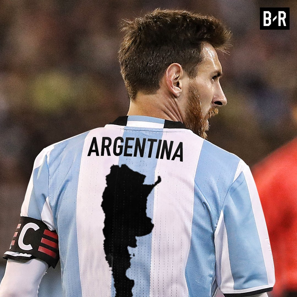 Ảnh bài viết Ảnh chế vị cứu tinh Messi còng lưng gánh tạ Argentina