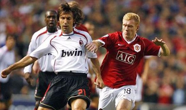 Tiền vệ Paul Scholes: "Không chỉ xử lý tốt bằng chân, anh ấy còn có óc phán đoán để đưa ra những quyết định chính xác trong từng trận đấu."