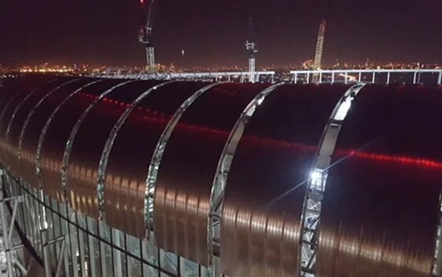 Phần mái hiên ở khán đài bắc đã sớm được hoàn thành vào tháng 2 năm nay.