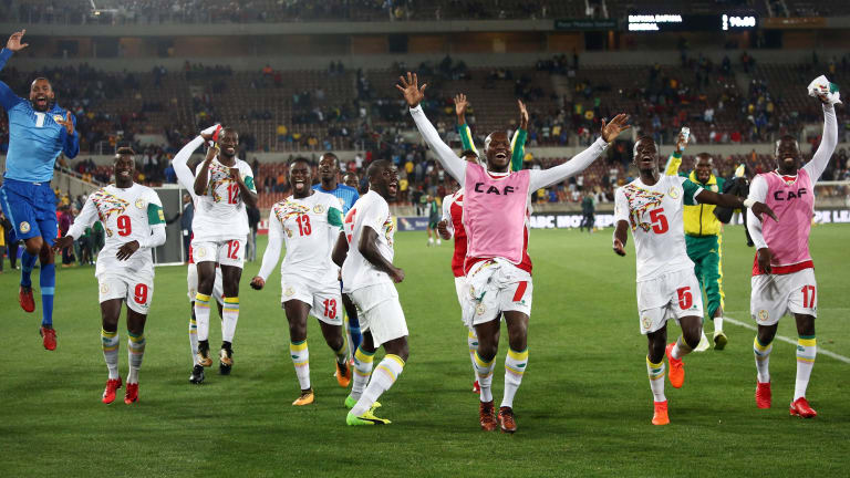 Sau nhiều năm chờ đợi người hâm mộ Senegal lại được thấy đội tuyển nước này góp mặt tại một VCK World Cup.