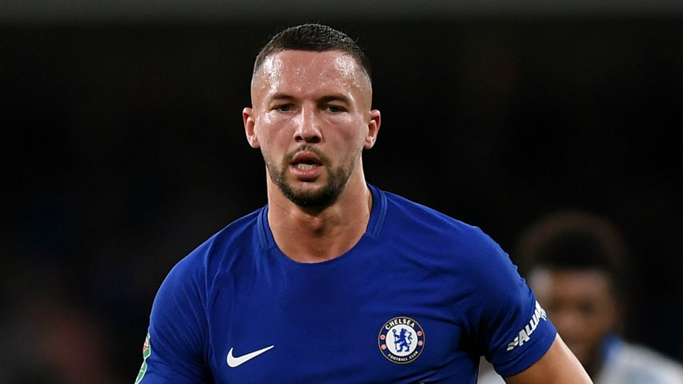 Danny Drinkwater: Là trụ cột trong màu áo Leicester, nhưng Drinkwater gần như bị lãng quên tại Chelsea. Anh ra sân có 521 phút cả mùa giải qua. Có lẽ lý do Chelsea mua Drinkwater và muốn giữ anh là do luật homeground của Premier League đề ra.