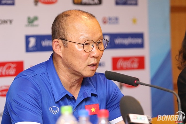 Ảnh bài viết HLV Park Hang-seo: “Sẽ để Công Phượng ít sút penalty hơn"
