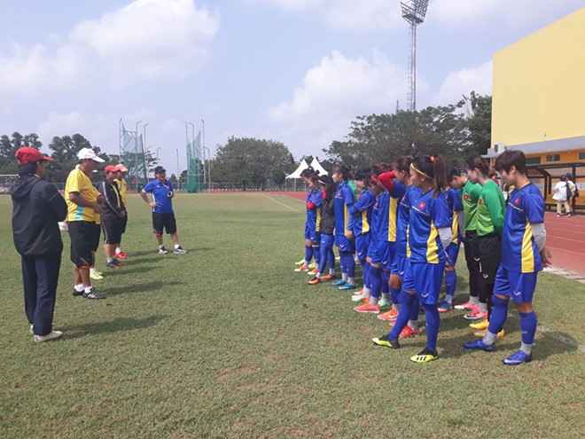 Tuyển nữ Việt Nam được tập luyện trong môi trường tốt. Ảnh: Thu Trang.