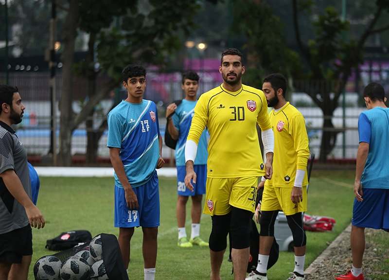 Ảnh bài viết U23 Bahrain mải miết "liếc" U23 Việt Nam trên sân tập