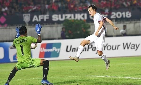 Ảnh bài viết Báo Hàn Quốc: Trọng tài sai lầm, tuyển Việt Nam mất oan bàn thắng