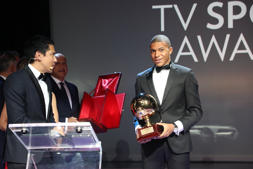 Kylian Mbappe đã giành được Golden Boy năm 2017.