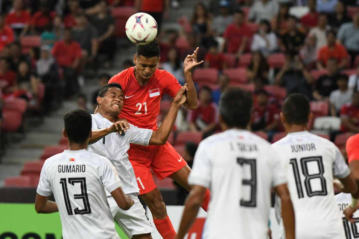 Đáng nói trong sáu bàn thắng của Singapore vào lưới Timor-Leste có một cú hattrick của trung vệ Safuwan Baharudin. Tiền đạo Ikhsan Fandi cũng có riêng cho mình một cú đúp trong đó là một tình huống ngả bàn đèn vô cùng đẹp mắt. Bàn còn lại do công của Faris Ramli. Về phần Timor-Leste, đội khách có bàn gỡ hòa 1-1 do công của Rufino Walter Gama ở phút 13.
