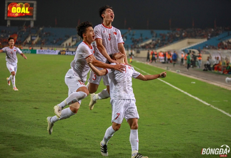 U23 Việt Nam khiến người hâm mộ lo lắng dù thắng U23 Indonesia. Ảnh: Minh Anh.