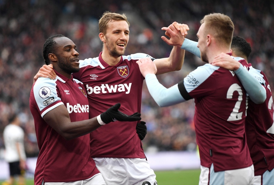 Ảnh bài viết West Ham đẩy Man United khỏi nhóm dự cúp châu Âu