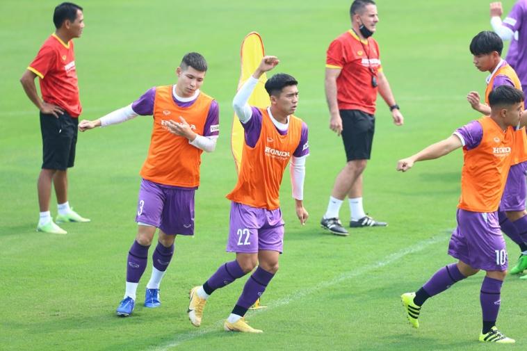 Ảnh bài viết U23 Việt Nam vắng 2/3 quân số, HLV Park Hang-seo chờ Hùng Dũng, Tiến Linh