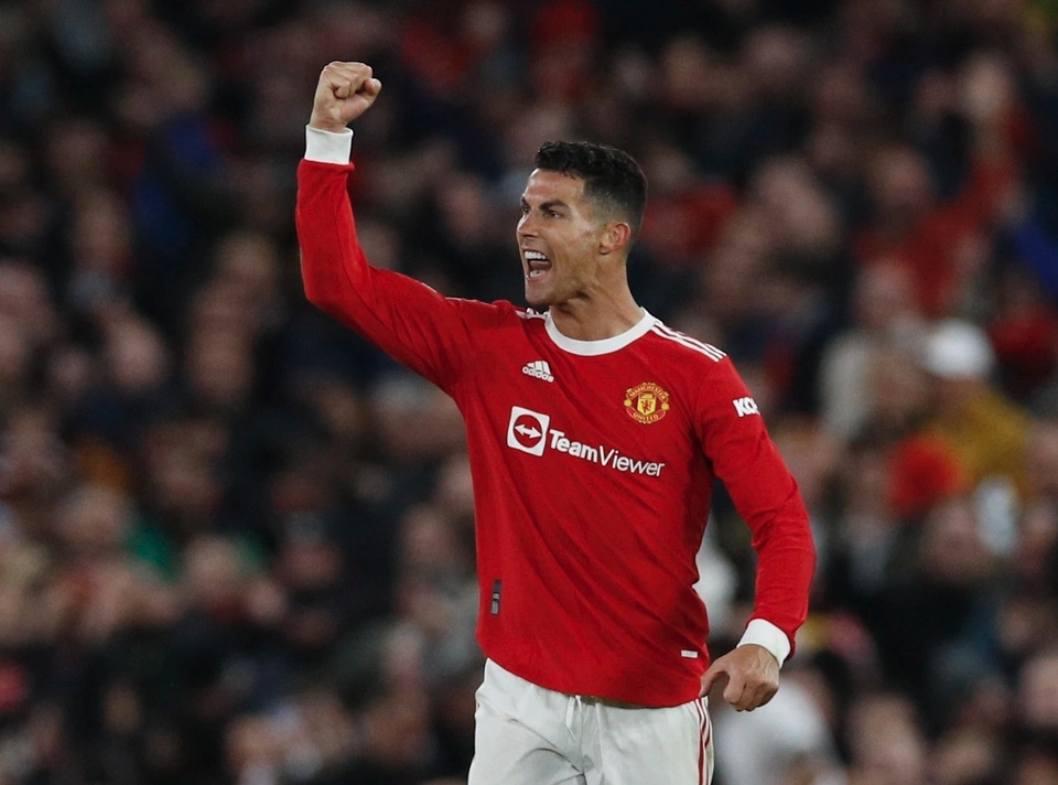 Cristiano Ronaldo thống trị danh sách cầu thủ ghi nhiều bàn nhất ở cấp CLB. CR7 có tổng cộng 698 pha lập công, trong đó có 497 bàn tại giải VĐQG, 51 bàn tại đấu trường cúp quốc gia và 150 bàn tại đấu trường quốc tế.