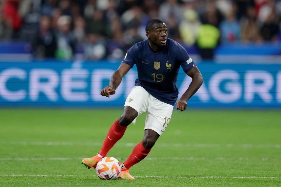 Youssouf Fofana được gọi lên tuyển trong năm nay. Tiền vệ 23 tuổi được "quy hoạch" là trụ cột của hàng tiền vệ tuyển Pháp trong tương lai. Còn với World Cup 2022, Fofana khó cạnh tranh suất ra sân.