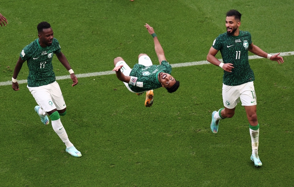 GiveMeSport miêu tả: "Màn ăn mừng của Al Dawsari đẹp như bàn thắng mà anh đã ghi vậy". "Dấu ấn của trận chính là pha ăn mừng của số 10 Al Dawsari bên cạnh cú sốc cho Saudi Arabia", Copa do Nordeste của Brazil viết.