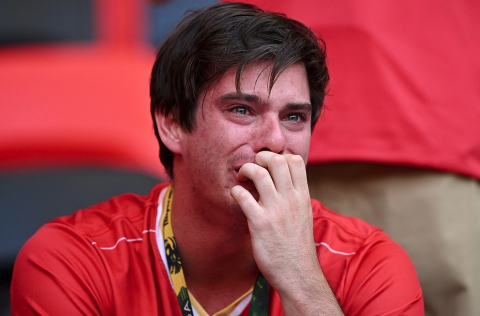 Nước mắt của một CĐV Costa Rica. Đội tuyển đến từ CONCACAF có chiến thắng đầu tiên sau 8 năm chờ đợi ở đấu trường lớn nhất hành tinh.