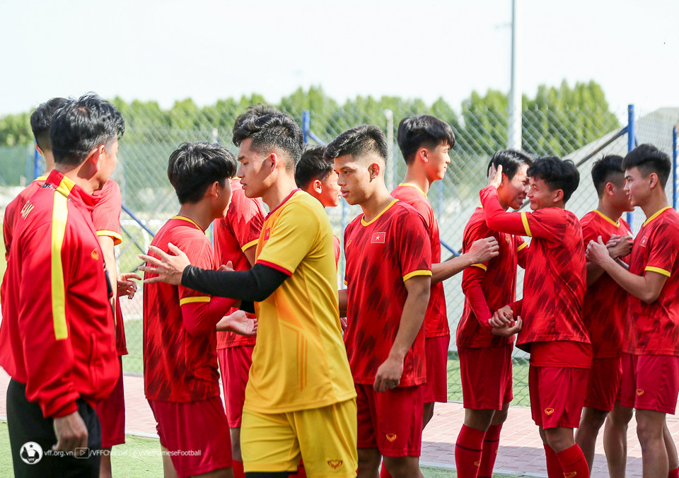 7 cầu thủ U20 Việt Nam phải về nước.