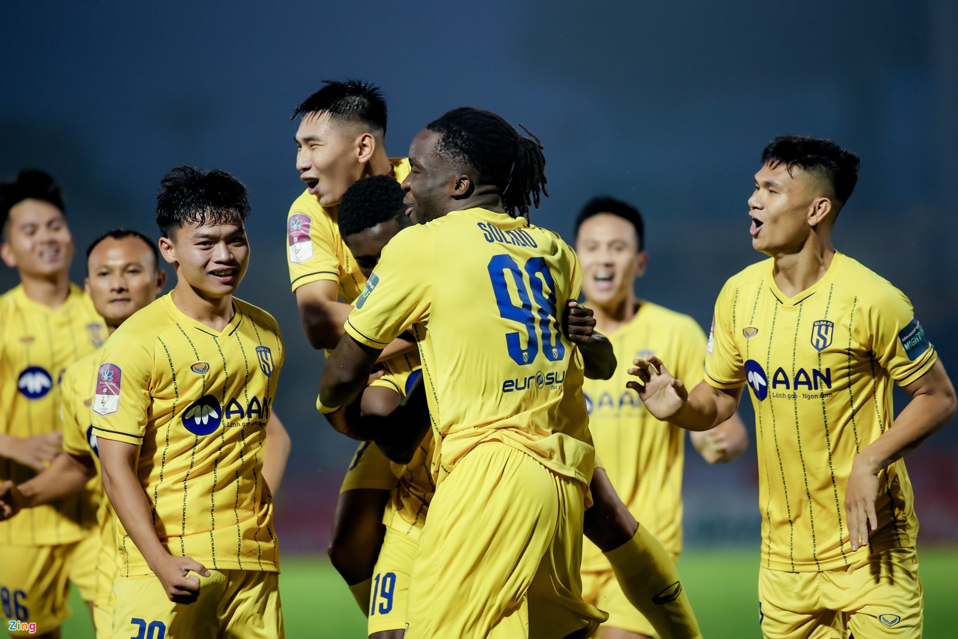 Xuân Tiến là tác giả bàn nâng tỷ số lên 3-1 khi băng vào gây sức ép cho thủ môn đối phương sau cú sút uy lực của Soladio phút 58. Đây cũng là tỷ số cuối cùng của trận đấu.