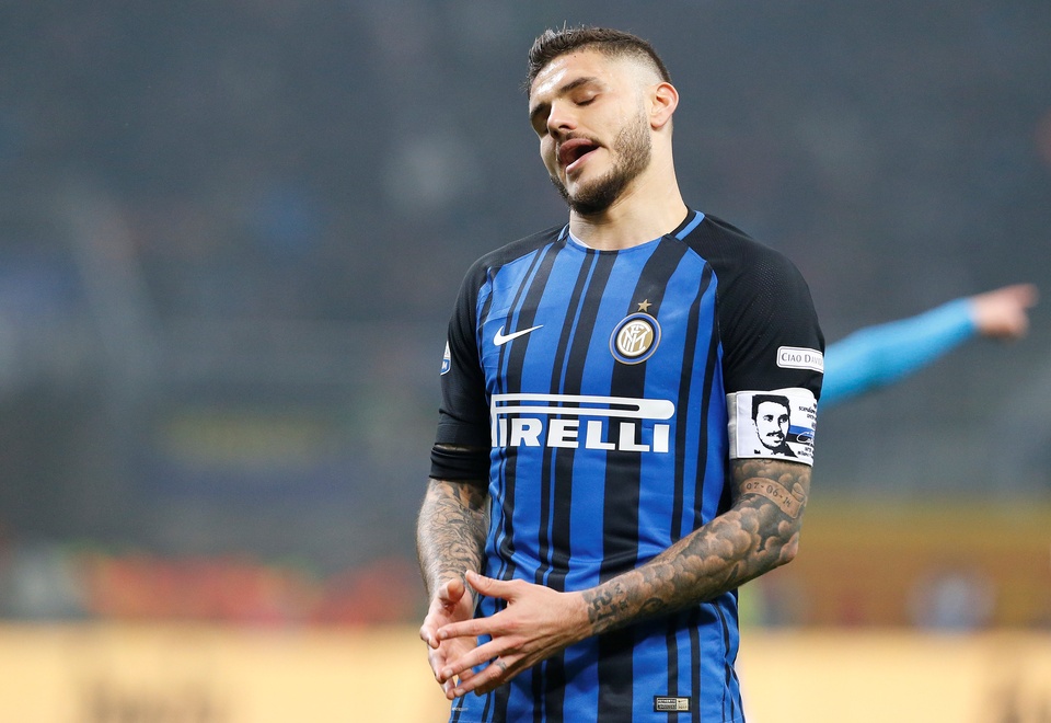 Mauro Icardi bị vợ kiêm người đại diện Wanda Nara xúi giục gây rối tại Inter Milan để được tăng lương. Ngoài ra, Wanda còn đứng sau mâu thuẫn của Icardi với các đồng đội như Marcelo Brozovic, Ivan Perisic hay Samir Handanovic. Hành động của Wanda khiến Icardi bị tước băng đội trưởng Inter và phải rời đội vào tháng 5/2020.