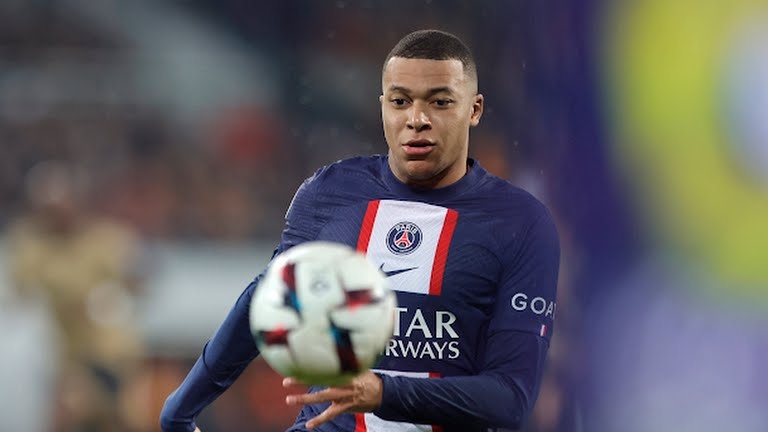 Mbappe đến Arsenal?