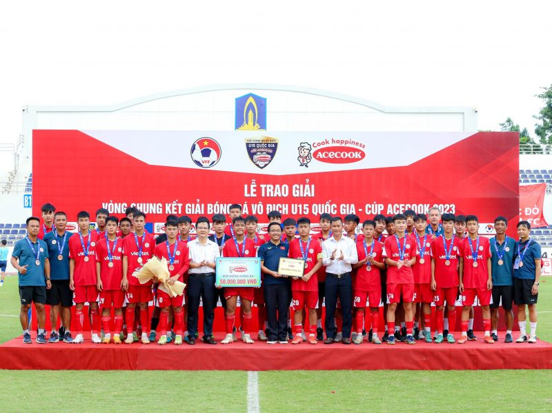 U15 Viettel giành giải đồng hạng Ba.