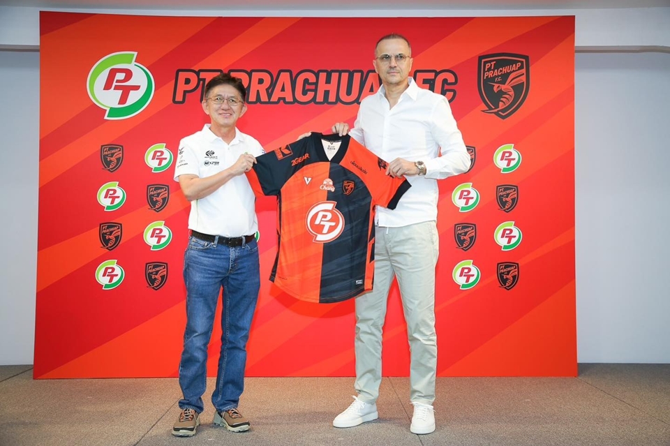 HLV Bozidar Bandovic gia nhập PT Prachuap ở Thai League. Ảnh: PT Prachuap.
