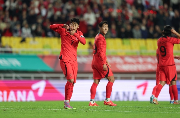 Son Heung-Min và đồng đội có chiến thắng dễ trước Việt Nam. Ảnh: KFA.
