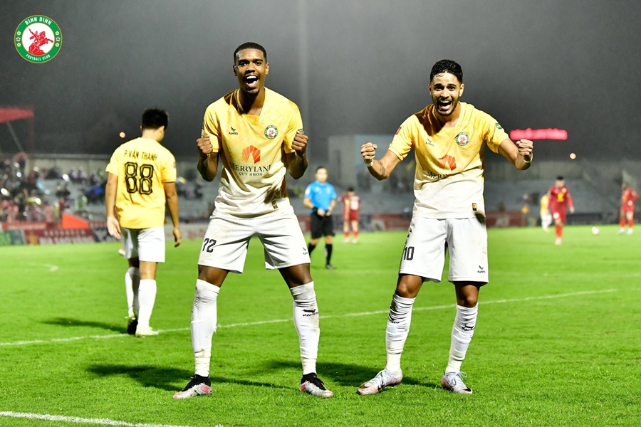 Ảnh bài viết Thảm bại trên sân nhà, Hà Tĩnh thế chỗ HAGL đội sổ V-League