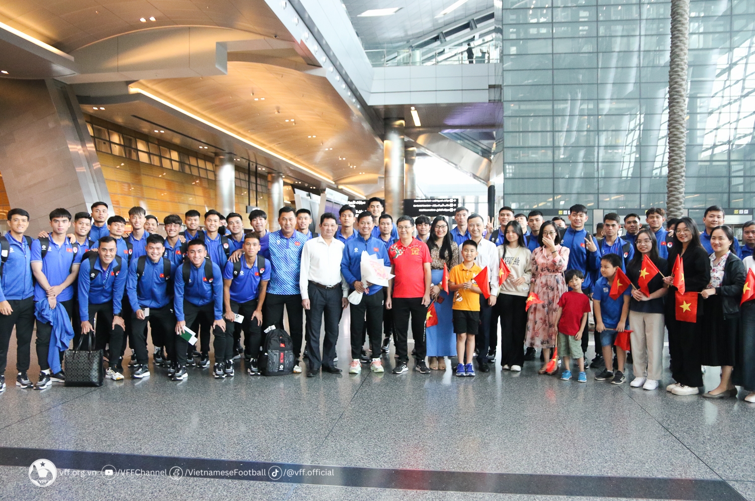Ảnh bài viết U23 Việt Nam đã đến Doha, sẵn sàng cho buổi tập đầu tiên