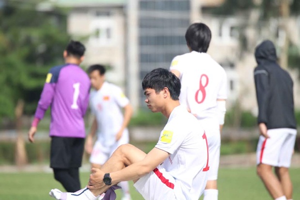 Ảnh bài viết Công Phượng vỡ mộng đá chung kết Tứ hùng Myanmar