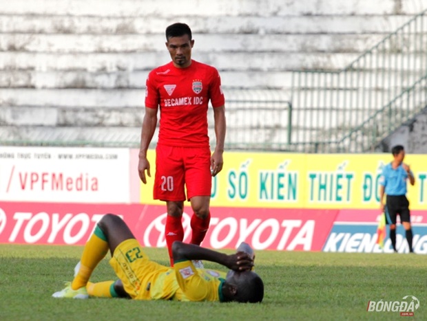 Ảnh bài viết V-League và tiểu xảo