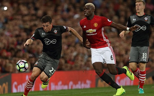 Pogba luôn có mặt ở mọi điểm nóng trên sân. Ảnh: Internet.