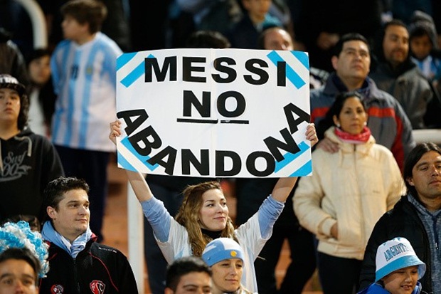 Ảnh bài viết CĐV Argentina cảm ơn Messi không bỏ đội tuyển