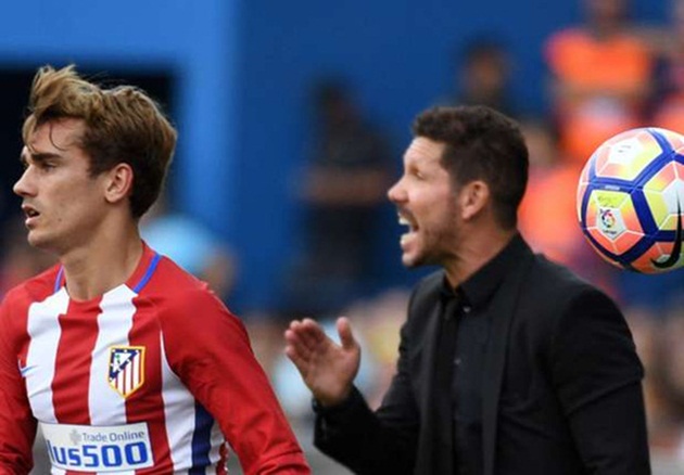 Griezmann và HLV Simeone. Ảnh: Internet.