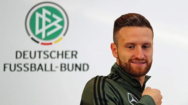 Mustafi sẽ phải cạnh tranh để có vị trí chính thức. Ảnh: Internet.