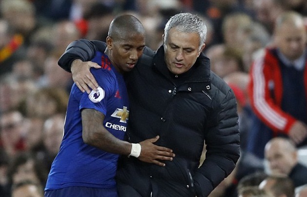 Ashley Young đã chơi tốt khi được HLV Mourinho trao cơ hội ra sân. Ảnh: Internet.