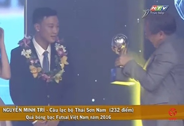 Ảnh bài viết 2 sự cố “cười ra nước mắt” ở Gala Quả bóng Vàng 2016