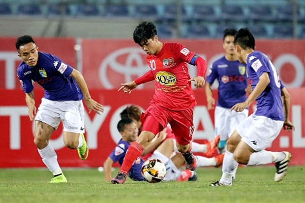 Ảnh bài viết Cầu thủ V-League được thưởng Tết “kịch khung” 1 tháng lương