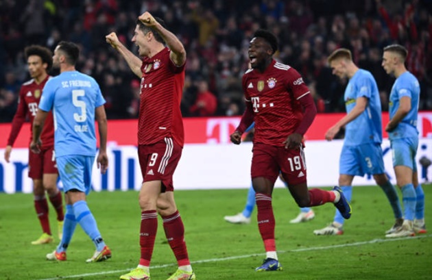 Ngôi sao Bayern duy nhất góp mặt trong danh sách này là tiền đạo Robert Lewandowski. Anh cũng vừa chứng minh tầm ảnh hưởng với bàn thắng nâng tỷ số lên 2-0 trước Freiburg.