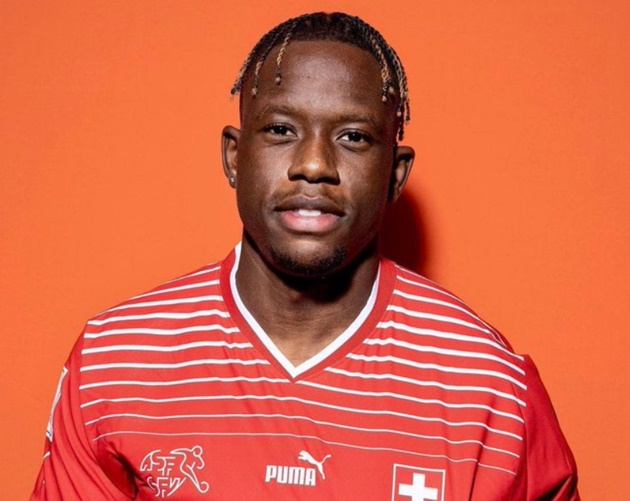 Monaco là bến đỗ phù hợp để Zakaria tìm lại phong độ.