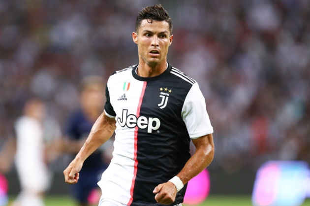 Ảnh bài viết 'Siêu cò' Ronaldo vào cuộc, liệu Neymar có từ bỏ 'tiếng gọi trái tim'?