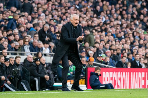 Ảnh bài viết Chi 45 triệu, Mourinho đếm ngày đón "ma tốc độ Barca" về London